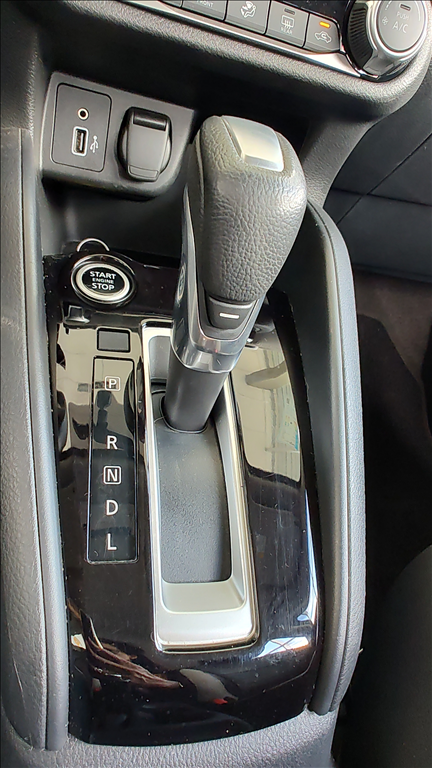 Nissan Versa 1.6 16V FLEX EXCLUSIVE XTRONIC