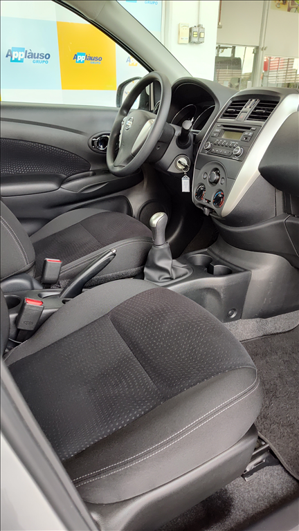 Nissan Versa 1.6 16V FLEXSTART SV 4P MANUAL