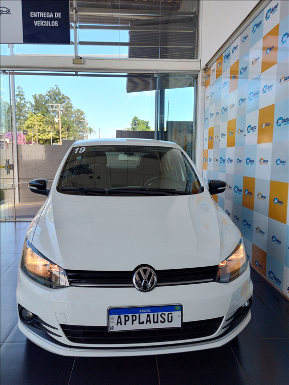 Volkswagen Fox 1.6 MSI TOTAL FLEX CONNECT 4P MANUAL