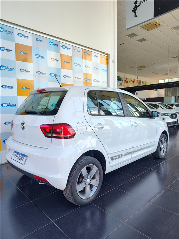Volkswagen Fox 1.6 MSI TOTAL FLEX CONNECT 4P MANUAL