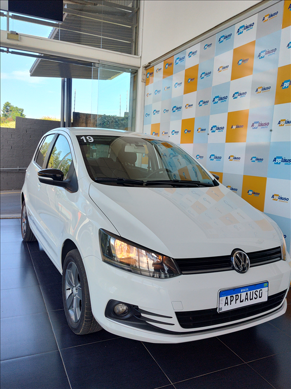 Volkswagen Fox 1.6 MSI TOTAL FLEX CONNECT 4P MANUAL
