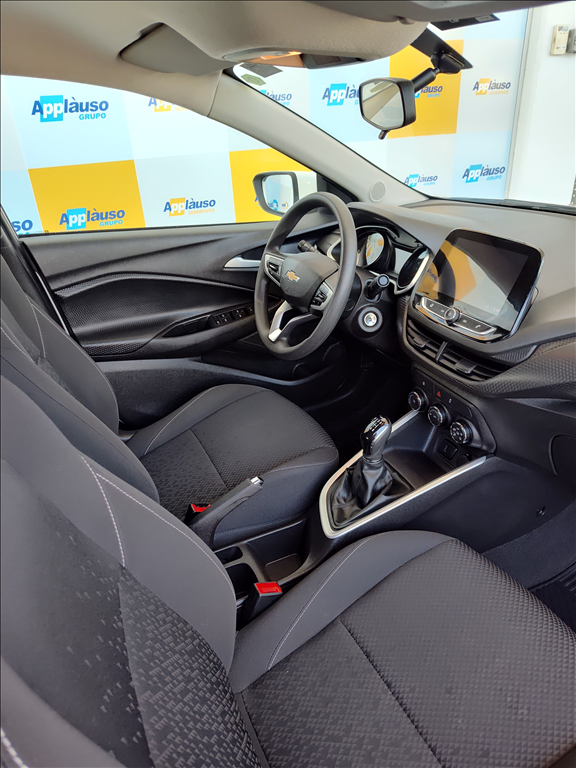 Chevrolet Onix - 1.0 FLEX LT MANUAL