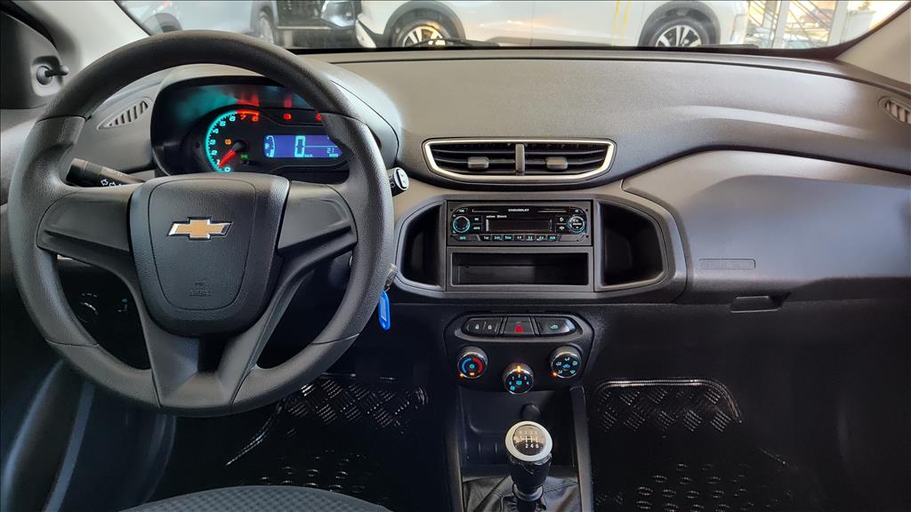 Chevrolet Onix - 1.0 MPFI LT 8V FLEX 4P MANUAL