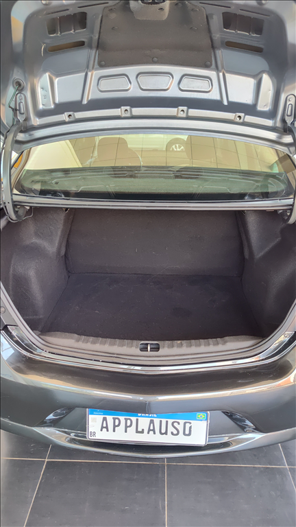 Chevrolet Prisma - 1.0 MPFI JOY 8V FLEX 4P MANUAL