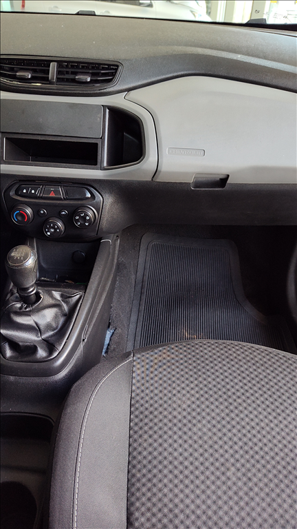 Chevrolet Prisma - 1.0 MPFI JOY 8V FLEX 4P MANUAL