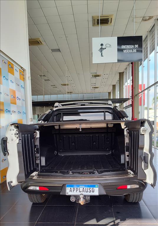 Fiat Toro - 2.0 16V TURBO DIESEL RANCH 4WD AT9