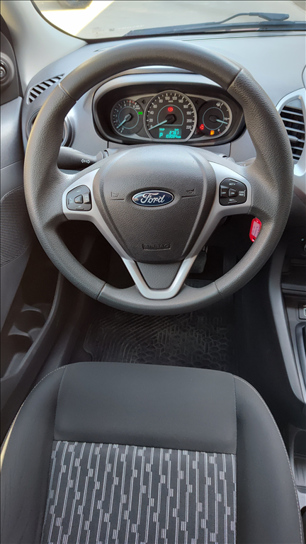 Ford Ka - 1.5 TI-VCT FLEX SE SEDAN AUTOMÁTICO