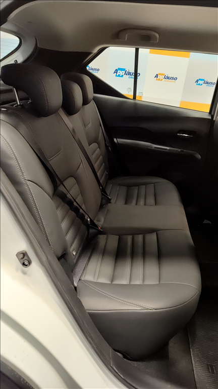 Nissan Kicks - 1.6 16V FLEXSTART EXCLUSIVE XTRONIC