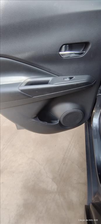 Nissan Kicks - 1.6 16V FLEXSTART SL 4P XTRONIC