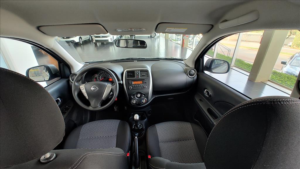 Nissan March - 1.0 SV 12V FLEX 4P MANUAL