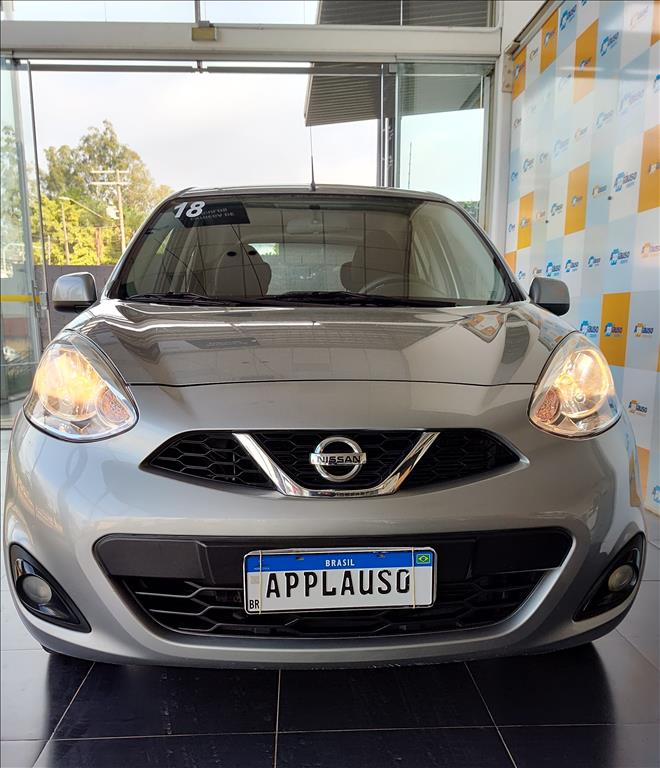 Nissan March - 1.0 SV 12V FLEX 4P MANUAL