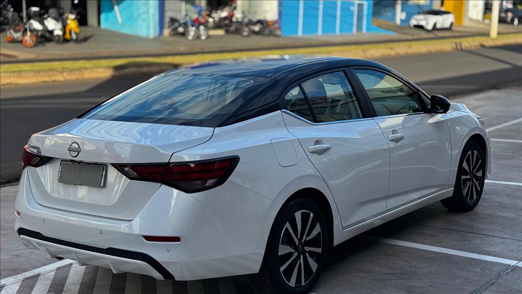 Nissan Sentra - 2.0 16V GASOLINA EXCLUSIVE XTRONIC