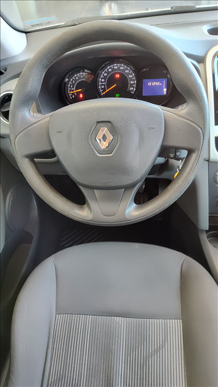 Renault Logan - 1.0 EXPRESSION 16V FLEX 4P MANUAL