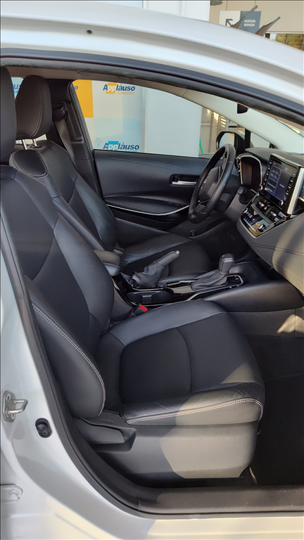 Toyota Corolla - 2.0 VVT-IE FLEX XEI DIRECT SHIFT