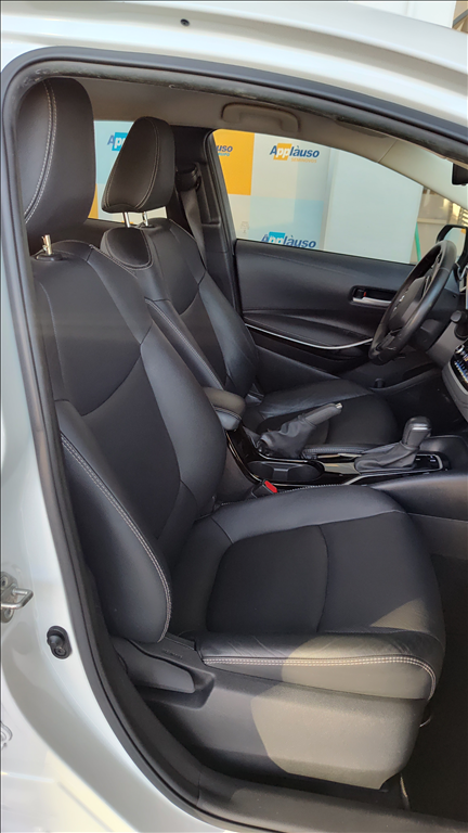 Toyota Corolla - 2.0 VVT-IE FLEX XEI DIRECT SHIFT
