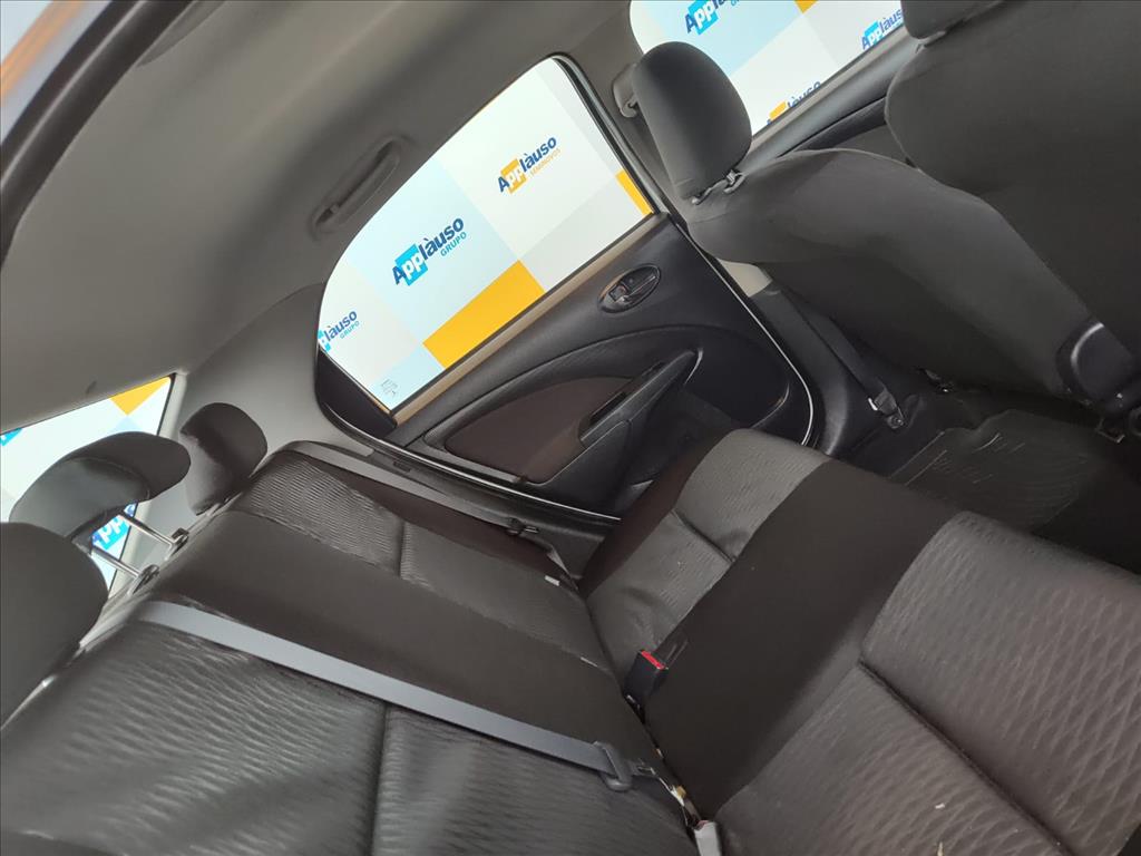 Toyota Etios - 1.5 X SEDAN 16V FLEX 4P AUTOMÁTICO