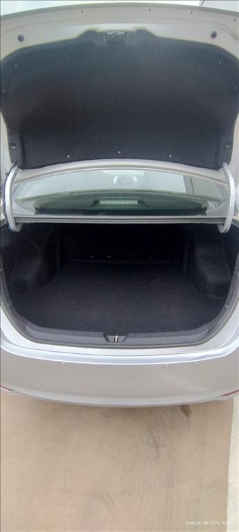 Toyota Yaris - 1.5 16V FLEX SEDAN XL MULTIDRIVE