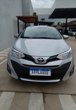 Toyota Yaris – 1.5 16V FLEX SEDAN XL MULTIDRIVE
