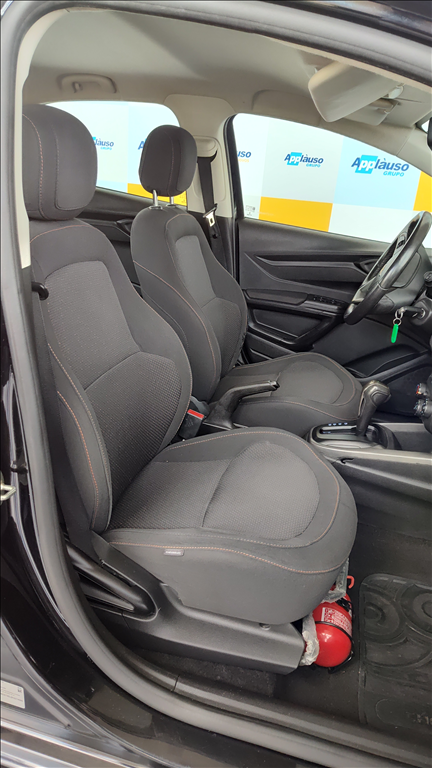Chevrolet Onix - 1.4 MPFI LTZ 8V FLEX 4P AUTOMÁTICO