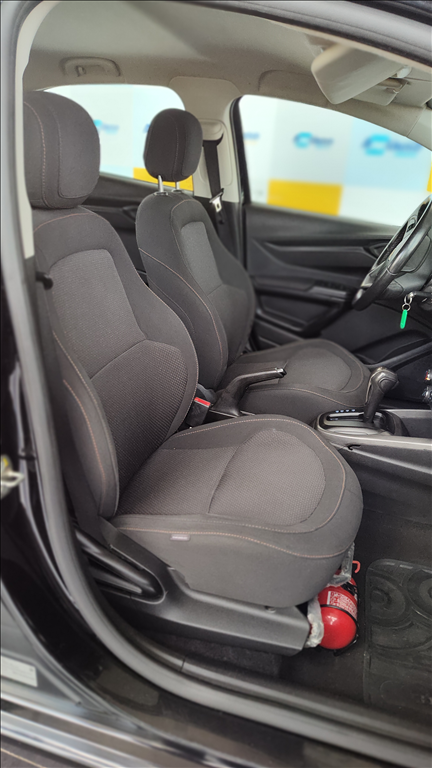 Chevrolet Onix - 1.4 MPFI LTZ 8V FLEX 4P AUTOMÁTICO