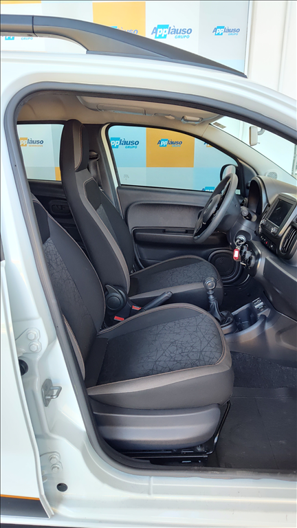 Fiat Mobi - 1.0 EVO FLEX TREKKING MANUAL