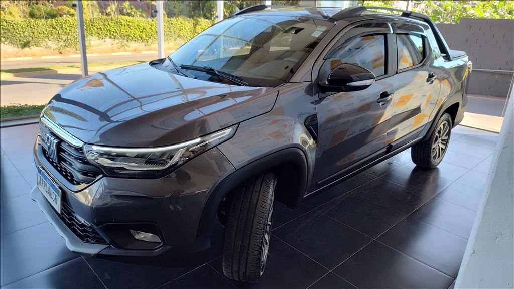 Fiat Strada - 1.3 FIREFLY FLEX VOLCANO CD CVT