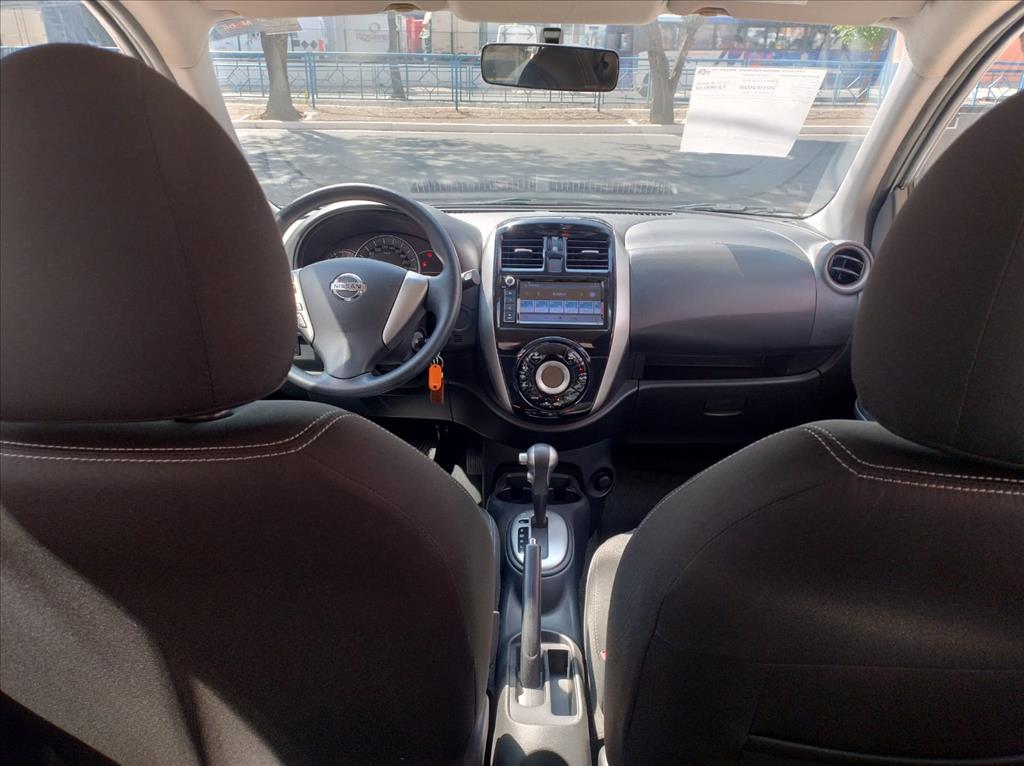 Nissan March - 1.6 SL 16V FLEXSTART 4P XTRONIC