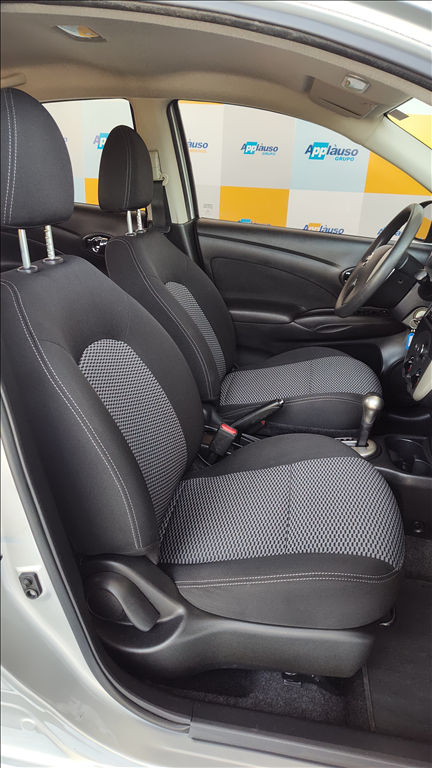 Nissan Versa - 1.6 16V FLEXSTART SV 4P XTRONIC