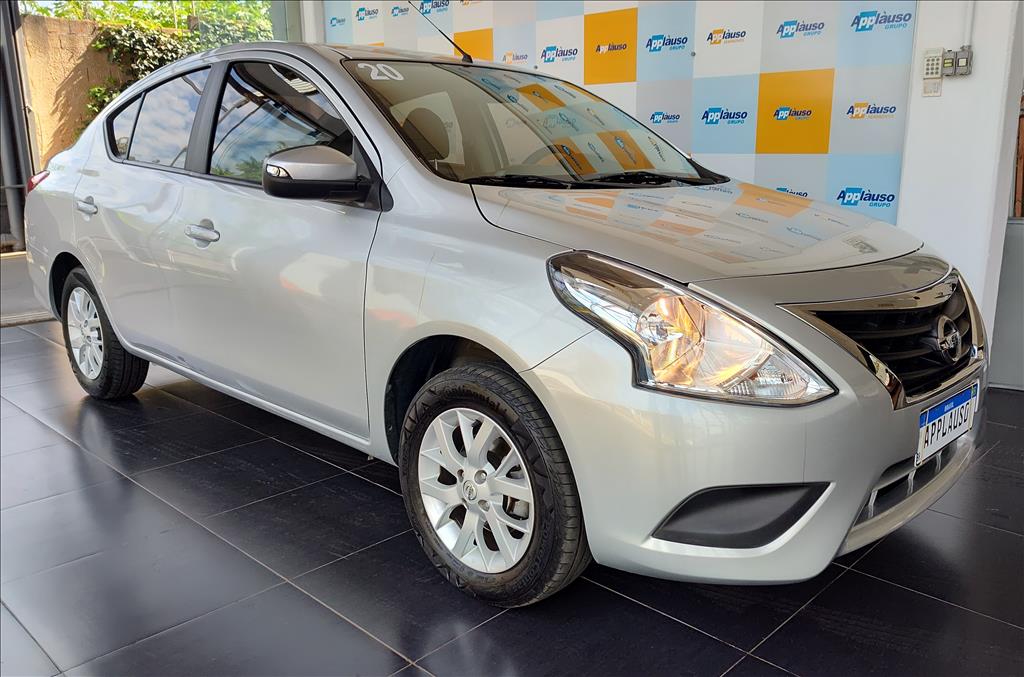 Nissan Versa - 1.6 16V FLEXSTART SV 4P XTRONIC