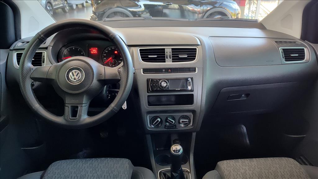 Volkswagen Fox - 1.0 MI 8V FLEX 4P MANUAL