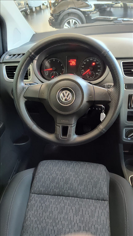Volkswagen Fox - 1.0 MI 8V FLEX 4P MANUAL