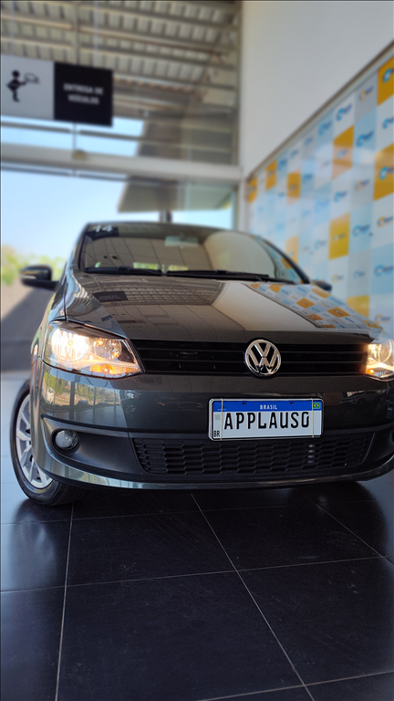 Volkswagen Fox - 1.0 MI 8V FLEX 4P MANUAL