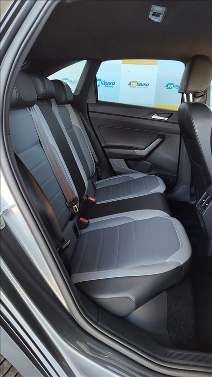 Volkswagen Nivus - 1.0 200 TSI TOTAL FLEX HIGHLINE AUTOMÁTICO
