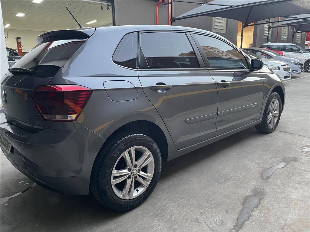 Volkswagen Polo - 1.0 MPI TOTAL FLEX MANUAL