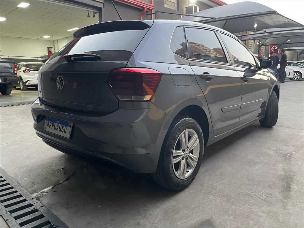 Volkswagen Polo - 1.0 MPI TOTAL FLEX MANUAL