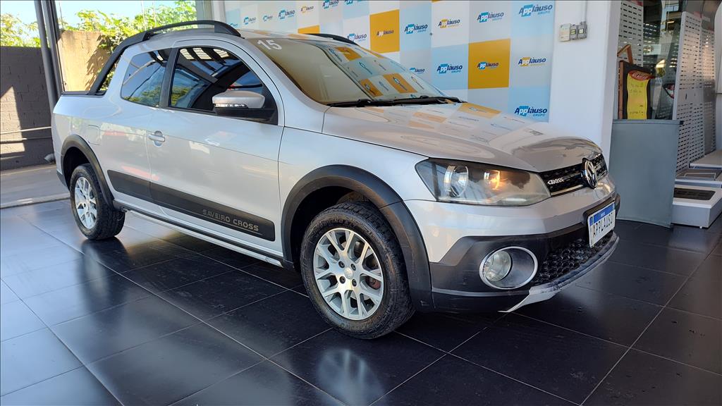 Volkswagen Saveiro - 1.6 CROSS CD 16V FLEX 2P MANUAL