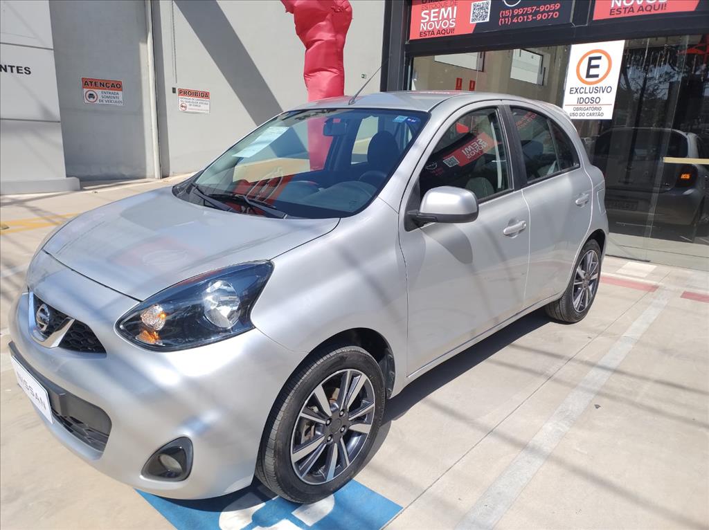 Nissan March - 1.6 SL 16V FLEXSTART 4P XTRONIC