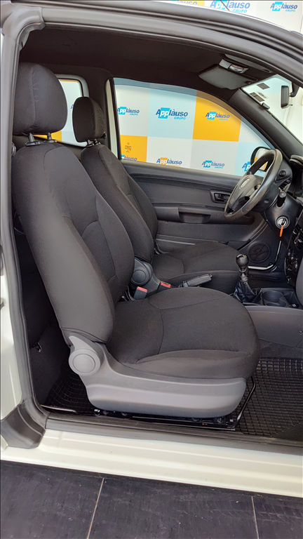 Fiat Strada - 1.4 MPI HARD WORKING CD 8V FLEX 3P MANUAL