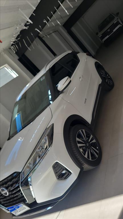 Nissan Kicks - 1.6 16V FLEXSTART EXCLUSIVE XTRONIC