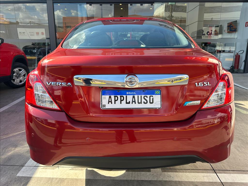 Nissan Versa - 1.6 16V FLEX SL 4P XTRONIC