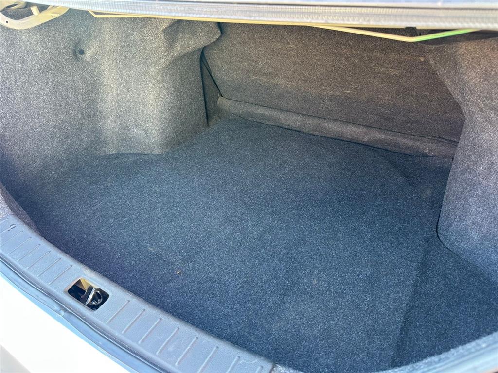 Nissan Versa - 1.6 16V FLEXSTART UNIQUE 4P MANUAL