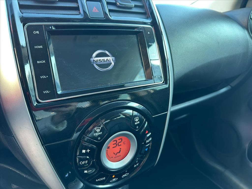 Nissan Versa - 1.6 16V FLEXSTART UNIQUE 4P MANUAL