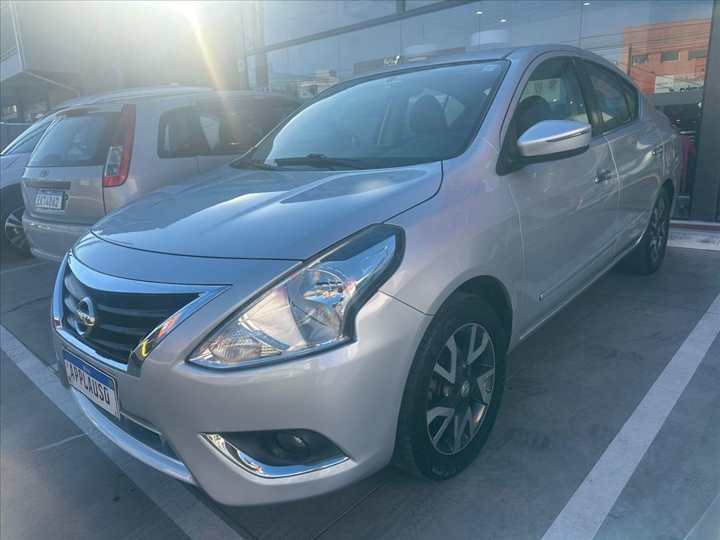 Nissan Versa - 1.6 16V FLEXSTART UNIQUE 4P MANUAL