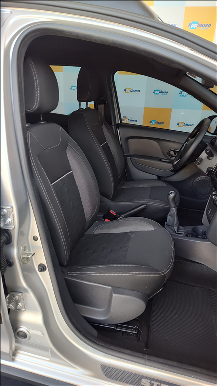 Renault Sandero - 1.0 12V SCE FLEX S EDITION MANUAL