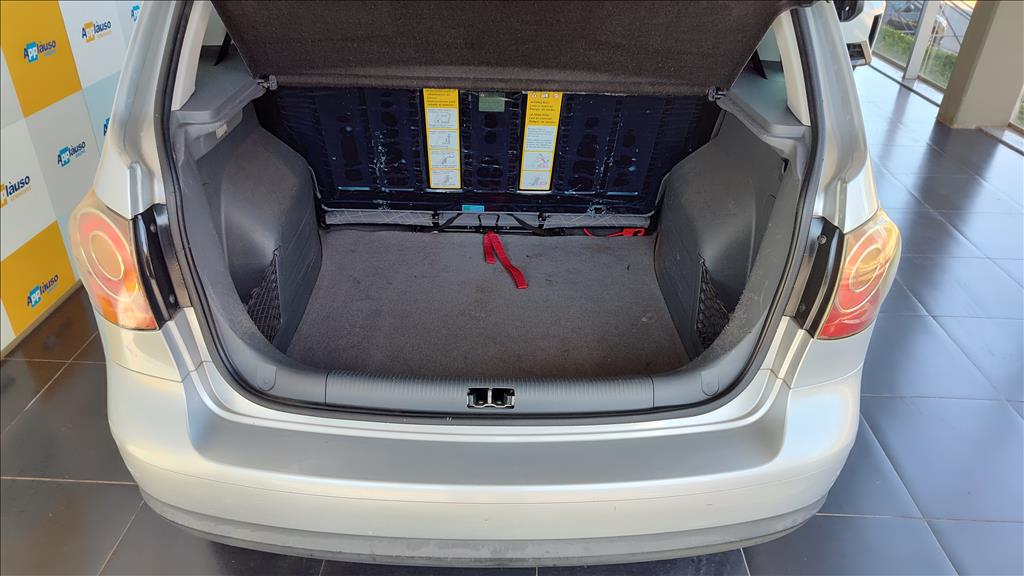 Volkswagen Spacefox - 1.6 MI 8V FLEX 4P MANUAL