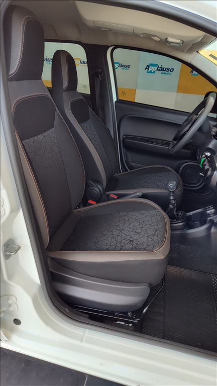 Fiat Mobi - 1.0 EVO FLEX TREKKING MANUAL