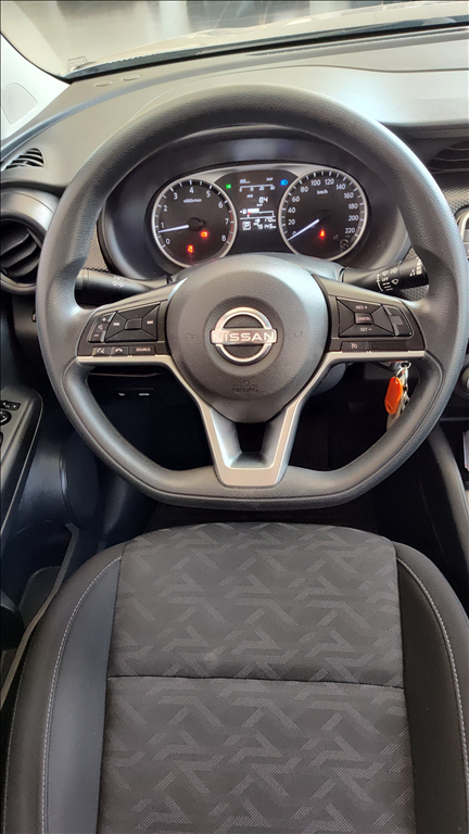 Nissan Kicks - 1.6 16V FLEXSTART SENSE XTRONIC