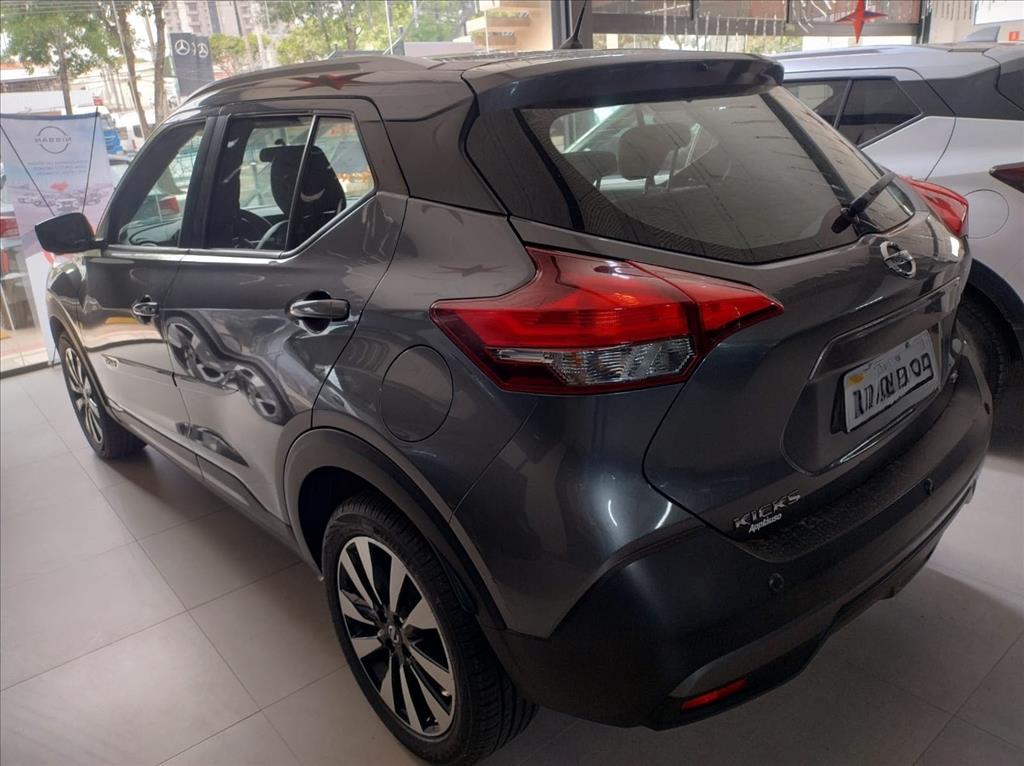 Nissan Kicks - 1.6 16V FLEXSTART SL 4P XTRONIC