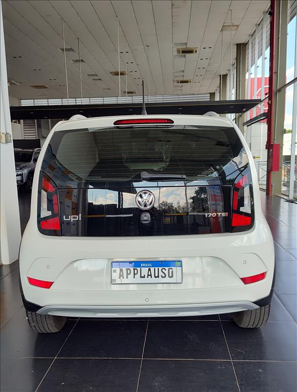 Volkswagen Up - 1.0 170 TSI TOTAL FLEX XTREME 4P MANUAL