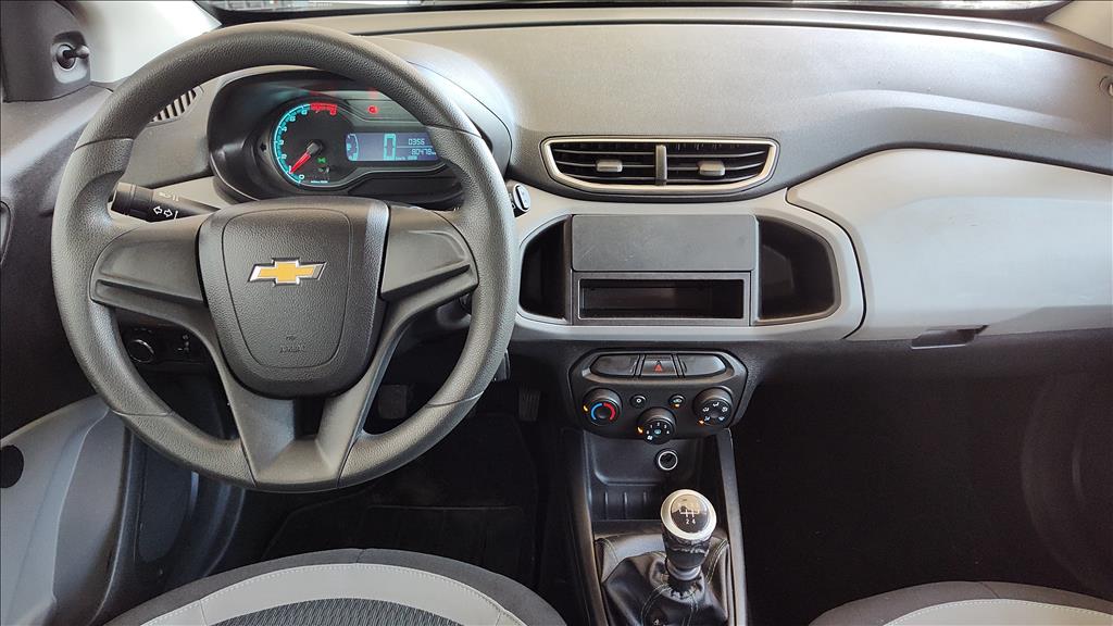 Chevrolet Onix - 1.0 MPFI LS 8V FLEX 4P MANUAL